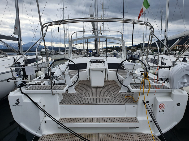 jedrenje Italija jedrilica Beneteau Oceanis 46,1