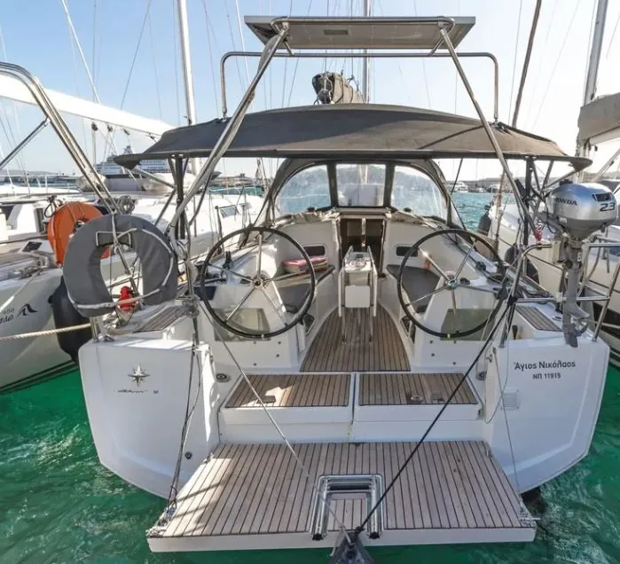 Jedrenje u Grckoj. Jedrilica Jeanneau Sun Odyssey 34,9 vas ceka u Volosu.