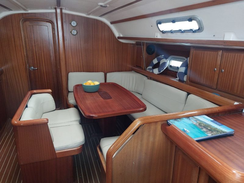 Bavaria 38