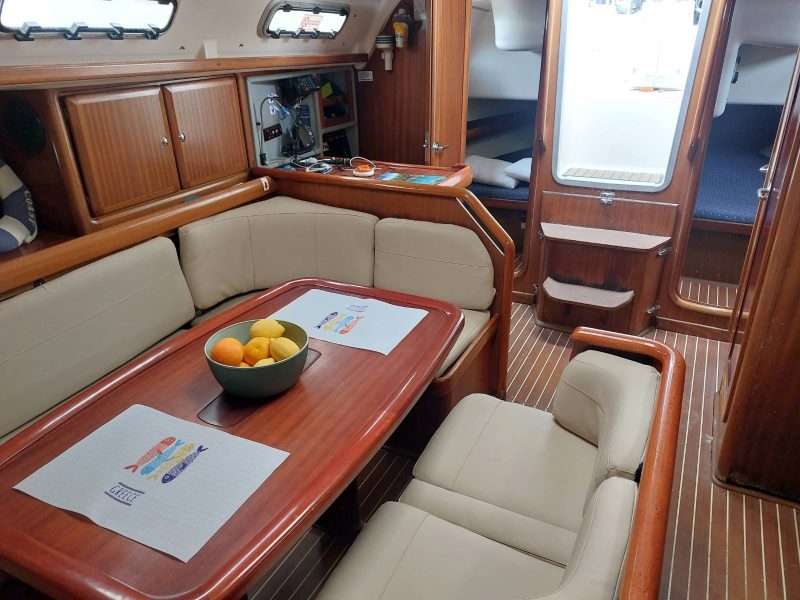 Bavaria 38