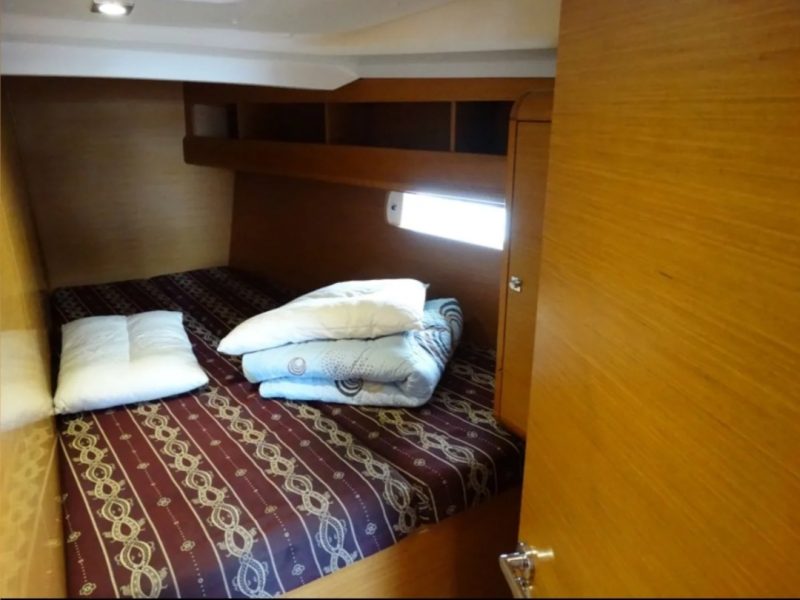 Jedrenje u Grckoj jedrilicom Jeanneau Sun Odyssey 469 iz Lefkade.
