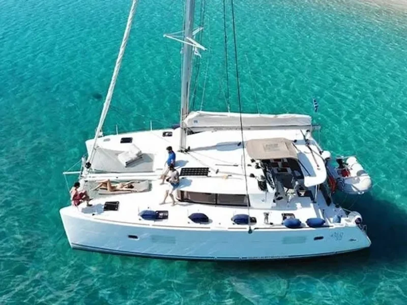 Lagoon 42