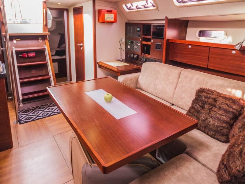 Hanse 470E