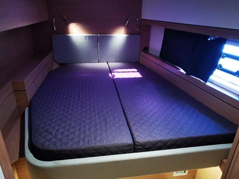 Jedrenje u Grckoj. Jedrilica Bali 4.4
