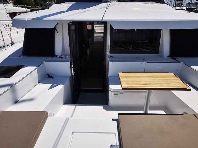 Jedrenje u Grckoj. Jedrilica Bali 4.4