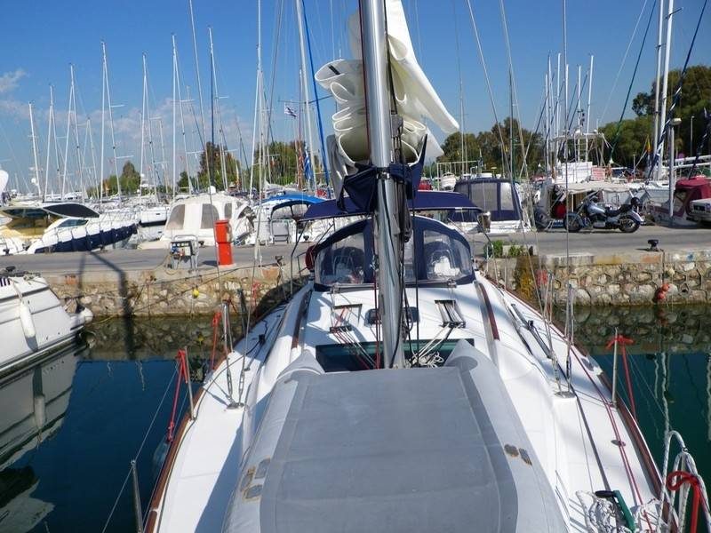 Jedrilica Beneteau Oceanis 43. Jedrenje u Grckoj