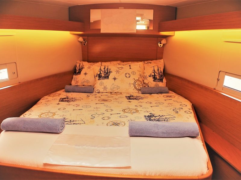 Dufour 430