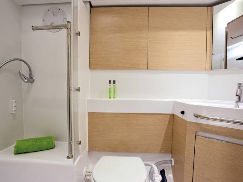 Jedrenje u Hrvatskoj. Jedrilica Elan Impression 50.
