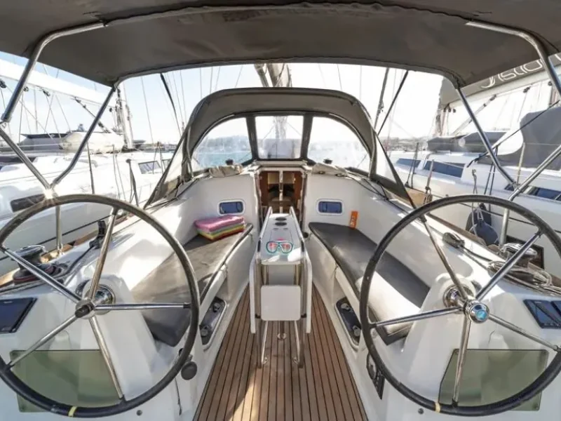 Jedrenje u Grckoj. Jedrilica Jeanneau Sun Odyssey 34,9 vas ceka u Volosu.