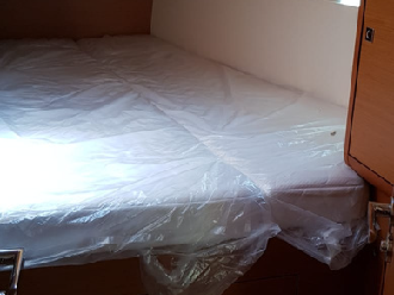 Jedrenje Sardinija jedrilica Jeanneau Sun Odyssey 519