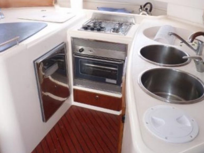 Jedrenje u Grckoj jedrilicom Fountain Payot Belize 43 iz Lefkade.